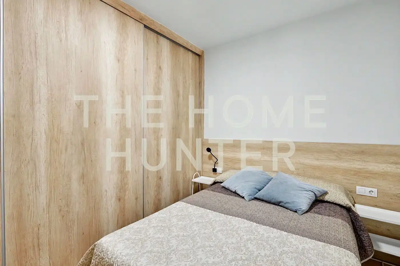 Bedroom of Houses for sale in Barcelona  with Air Conditioner, Heating and Private garden