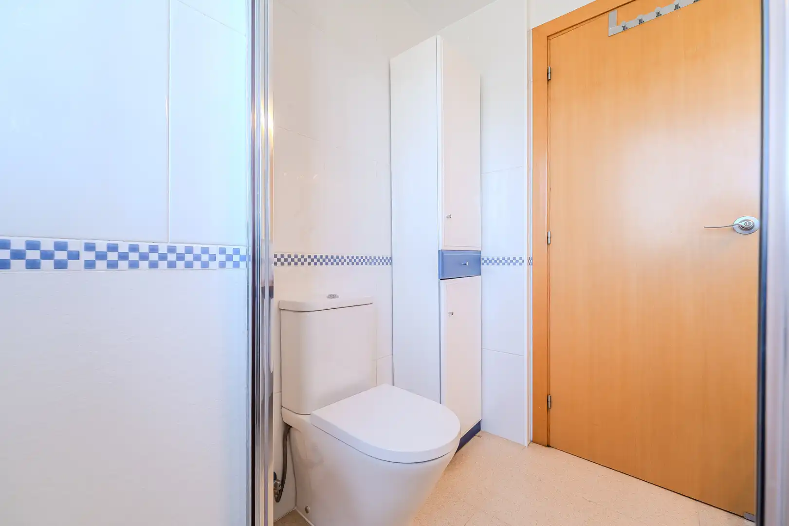 Baño de Piso en venta en L'Ampolla con Aire acondicionado, Calefacción y Jardín privado