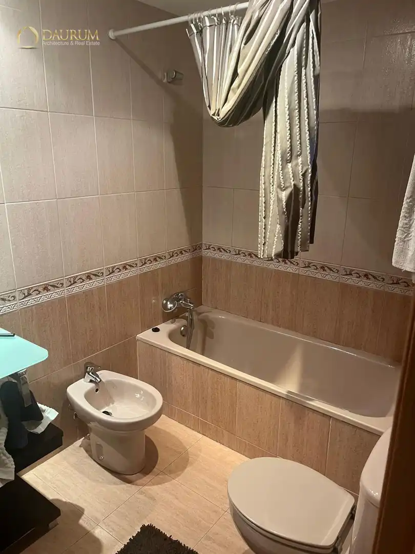 Piso en venta en Principe de Asturias, Centro