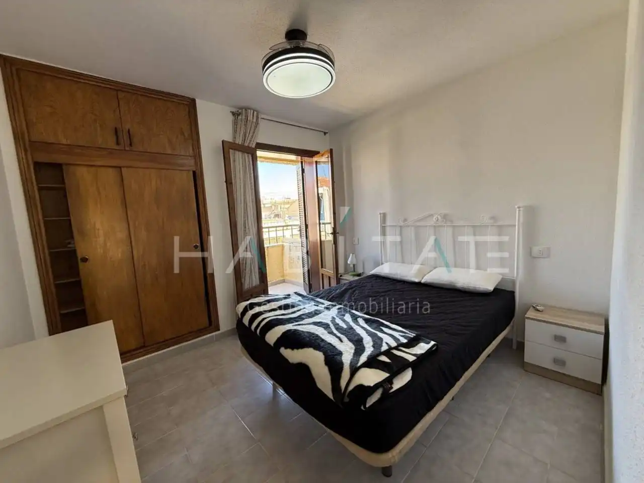 Habitación de Dúplex en venta en San Pedro del Pinatar con Aire acondicionado y Jardín privado
