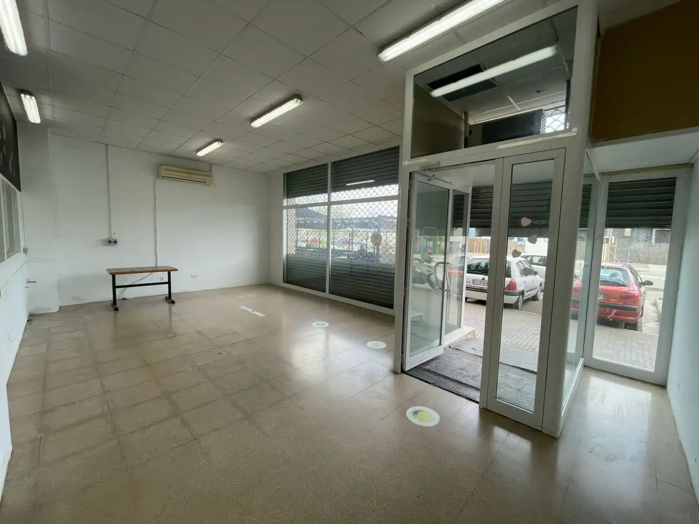 Business premises for sale in Tordera pueblo, imagen 4
