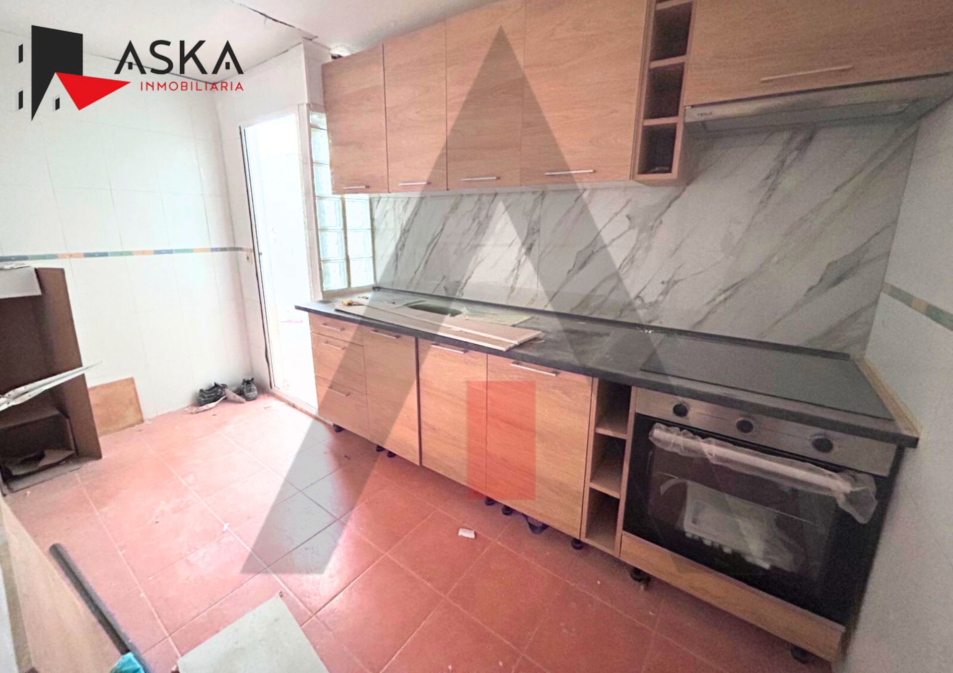 Kitchen of Flat for sale in Paiporta  with Terrace and Oven