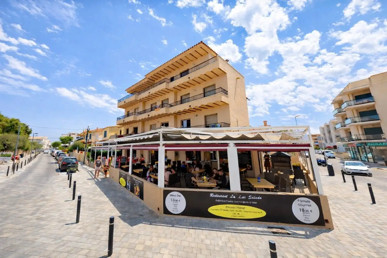 Locale commerciale in vendita a Avenida RIELLS, imagen 3