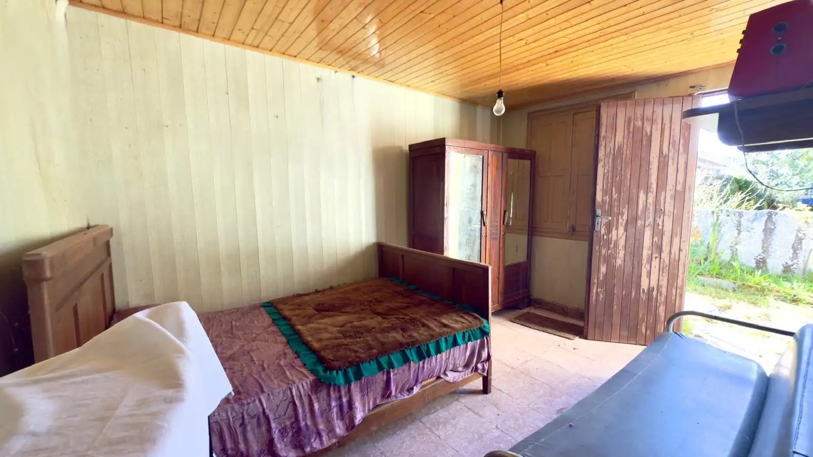 Habitación de Finca rústica en venta en Cenlle con Jardín privado, Terraza y Trastero