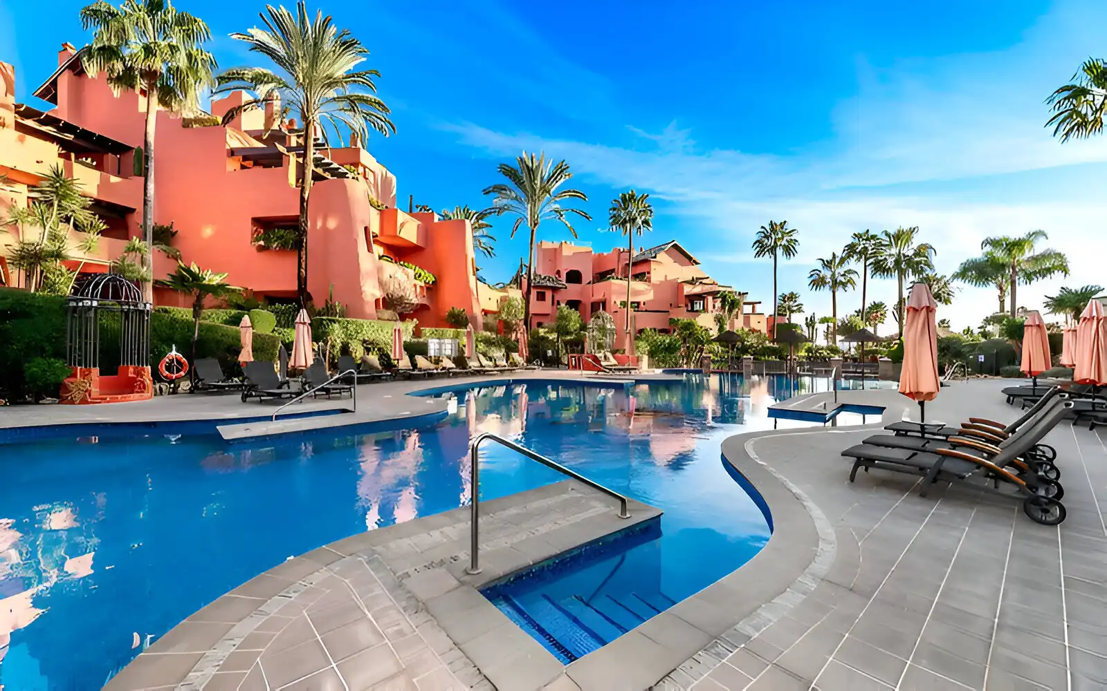 Àtic amb piscina en venda a Estepona Pueblo, imagen 15