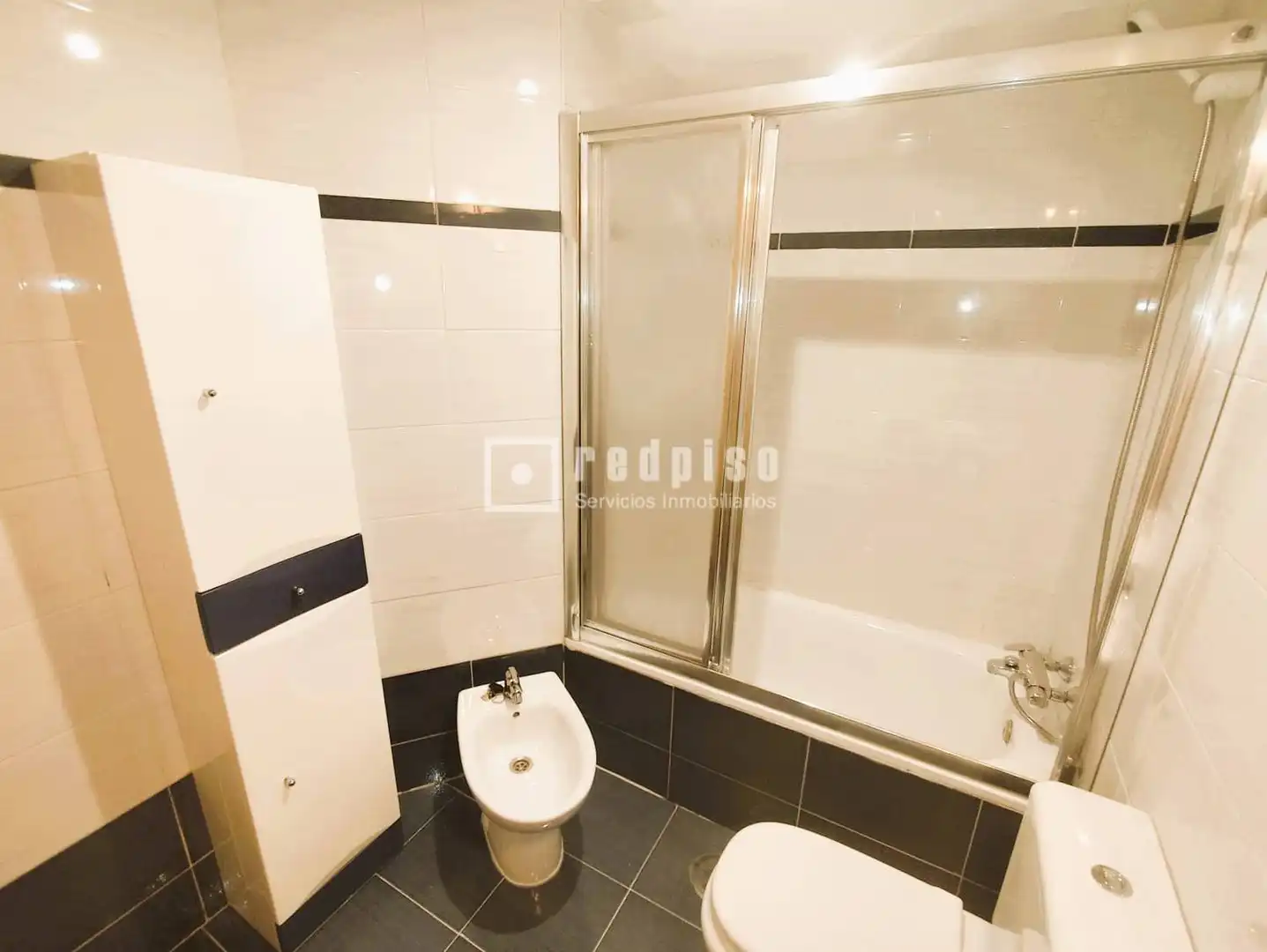 Bathroom of Houses for rent in Guadalajara  with Air Conditioner, Heating and Private garden