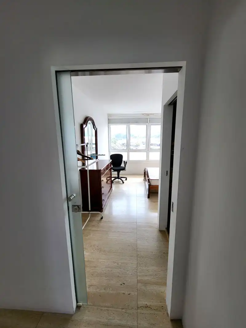 Habitación de Piso de alquiler en Vigo  con Amueblado, Horno y Lavadora