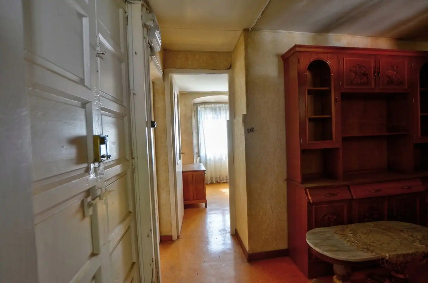 Wohnung zum Verkauf in Salas mit Schwimmbad