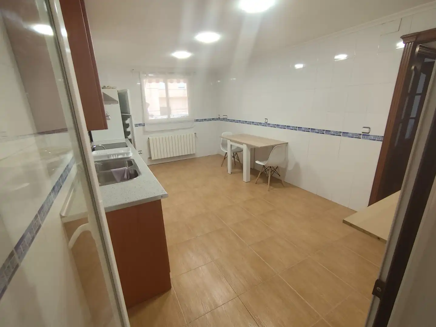 Cuina de Pis de lloguer en Úbeda amb Aire condicionat, Calefacció i Terrassa