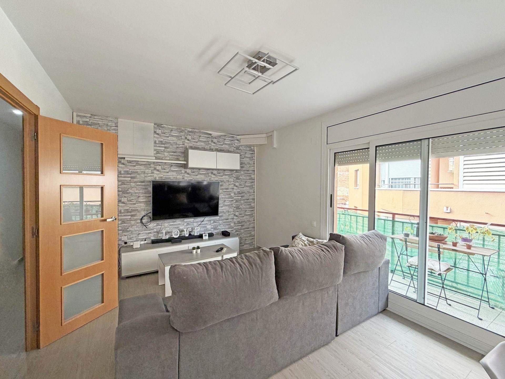 Living room of Attic for sale in Terrassa  with Heating, Parquet flooring and Terrace