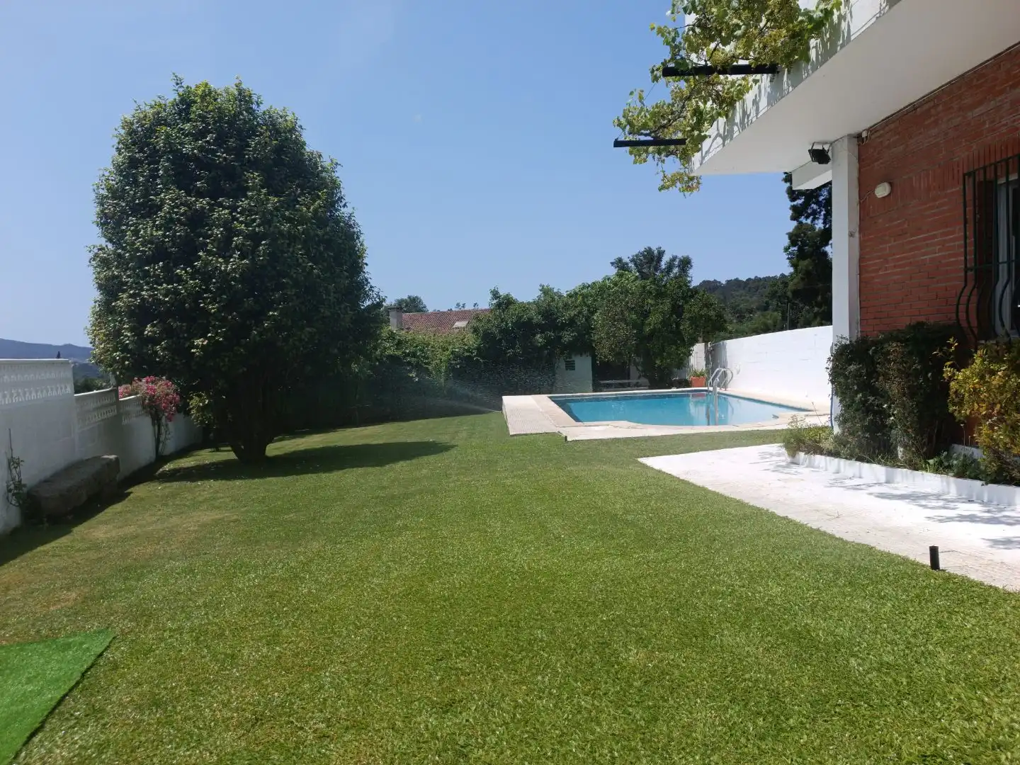 Xalet amb jardí en venda a Rúa Igrexa 23