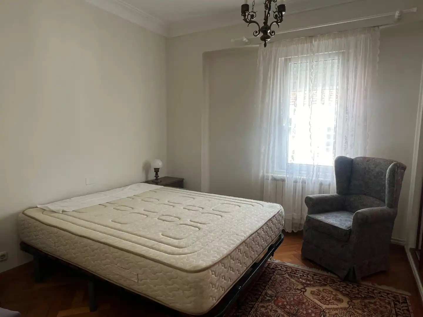 Bedroom of Flat for rent in Ferrol  with Heating, Parquet flooring and Furnished