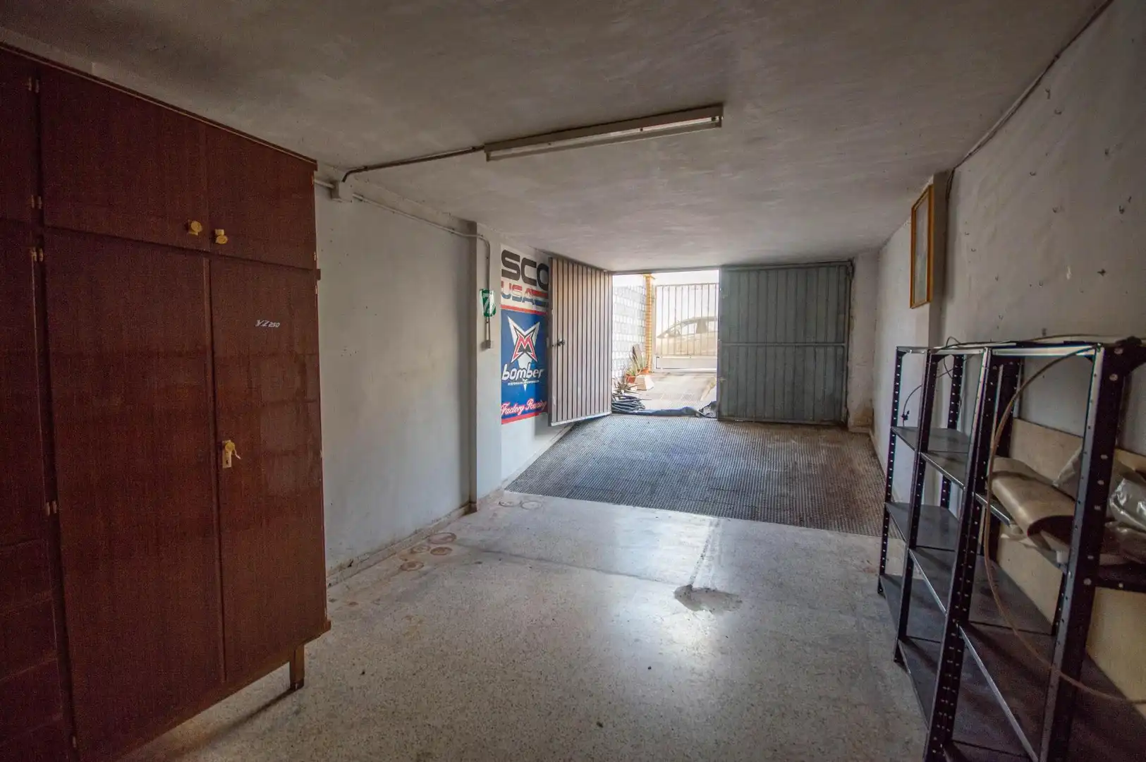 Casa adosada en venta en Elda con Aire acondicionado, Terraza y Trastero