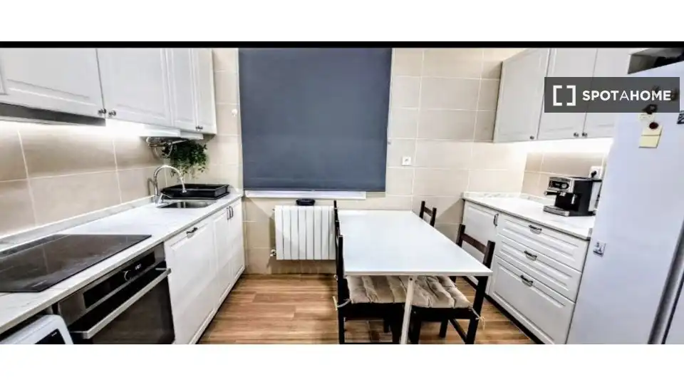 Room in Getxo , Bizkaia