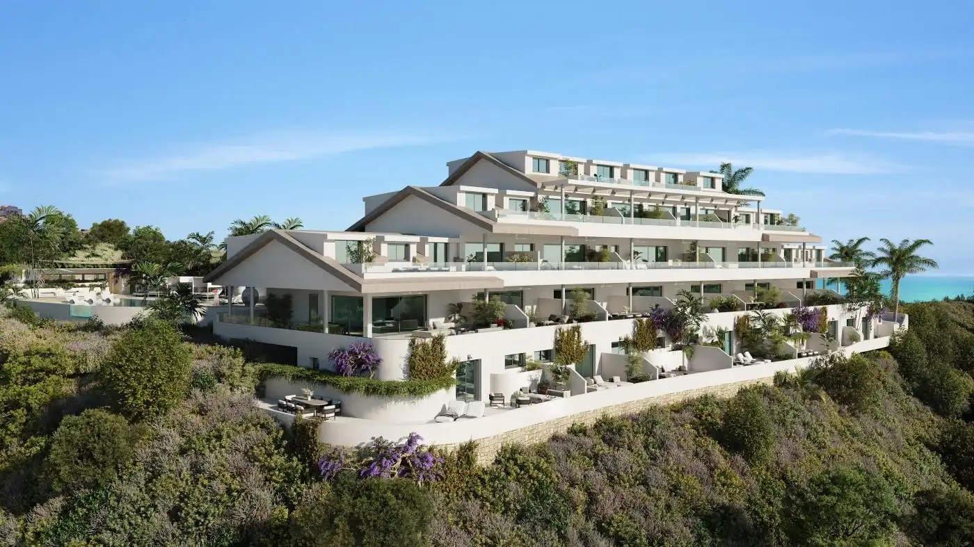 Vista exterior de Planta baja en venta en Benalmádena con Terraza, Trastero y Piscina comunitaria