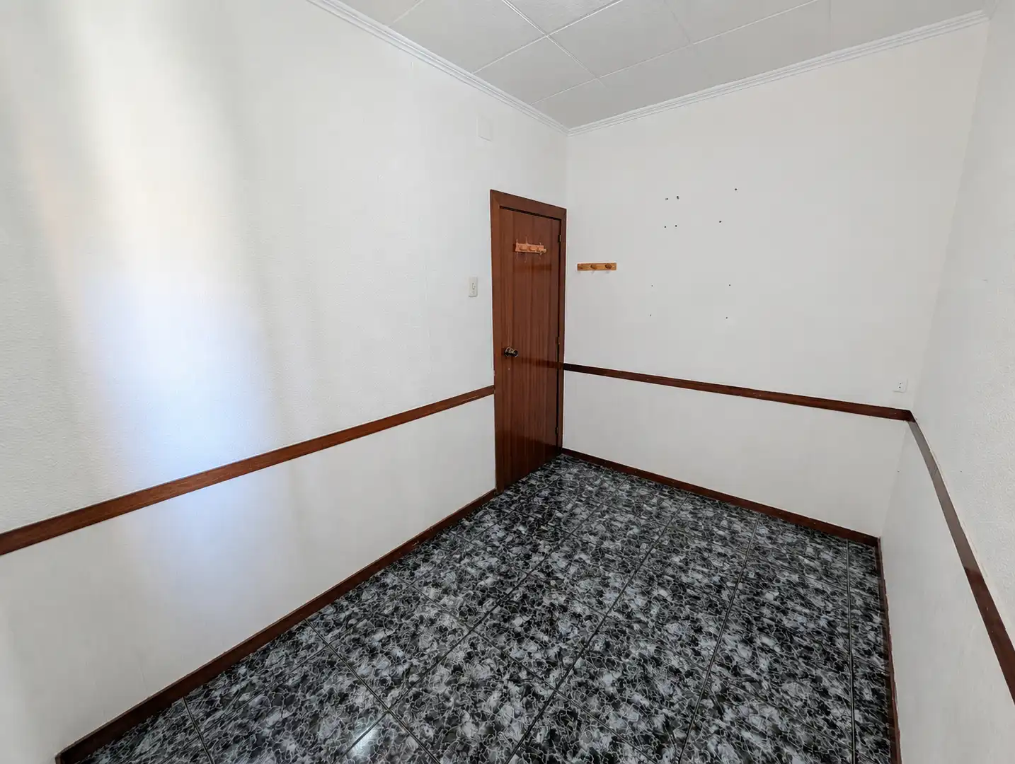 Flat for sale in Cornellà de Llobregat  with Furnished and Alarm