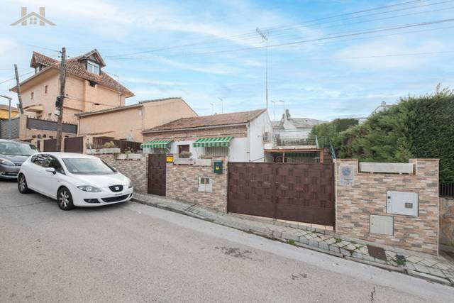 Casa-chalet en Venta en Calle María Auxiliadora en Pueblo
