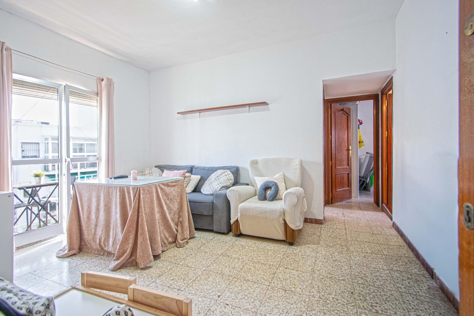 Habitación de Piso en venta en  Sevilla Capital con Aire acondicionado y Terraza