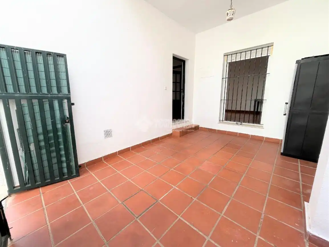 Casa adosada en venda en San Fernando amb Terrassa i Balcó