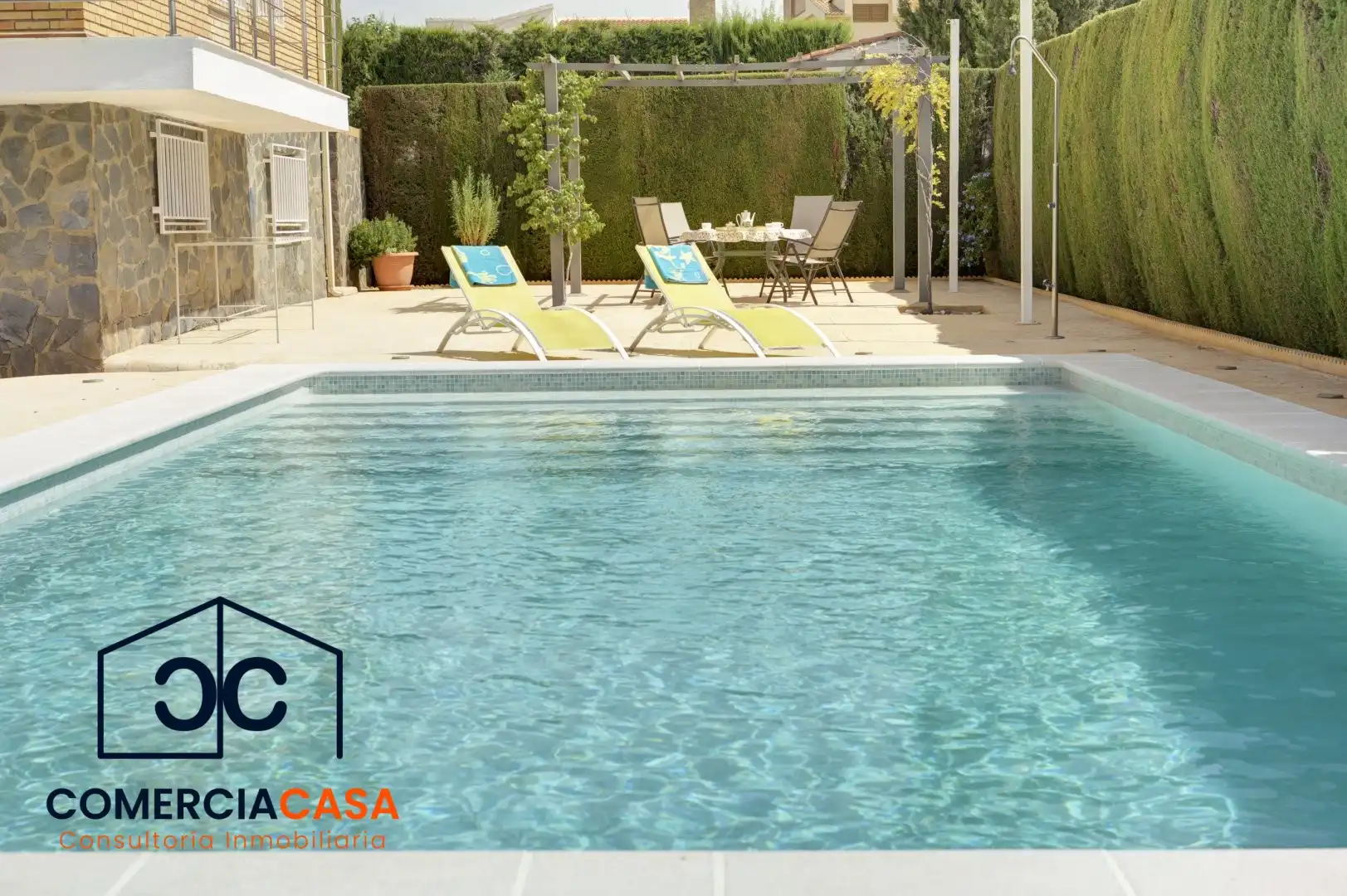 Piscina de Casa o xalet en venda en Villa de Otura amb Aire condicionat, Calefacció i Jardí privat