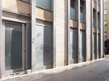 Business premises to rent in CALLE ROSALIA DE CASTRO 9