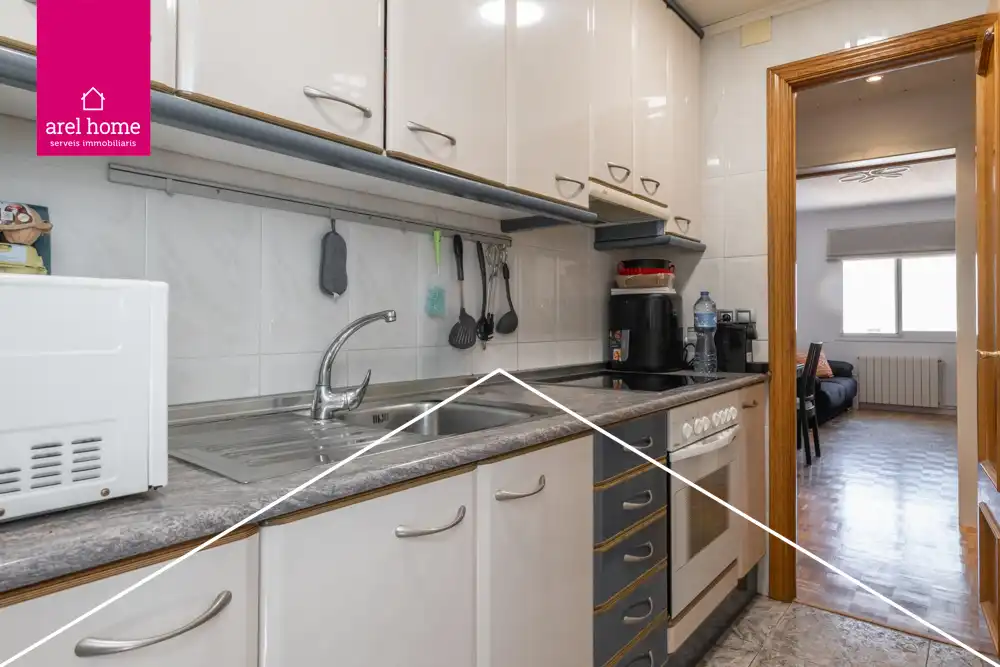 Kitchen of Flat for sale in Esplugues de Llobregat  with Air Conditioner and Parquet flooring