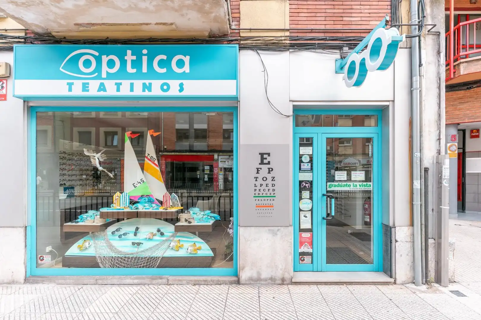 Business premises for sale in Calle ROSA M MENENDEZ LOPEZ 3