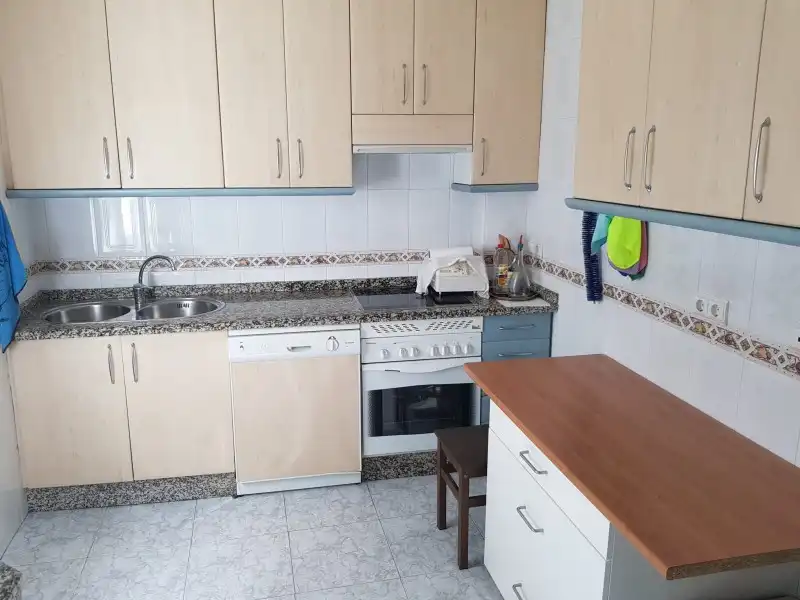 Cocina de Casa o chalet en venta en Barrado con Calefacción, Jardín privado y Trastero