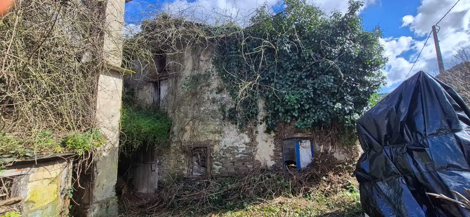 Houses for sale in Lourenzá