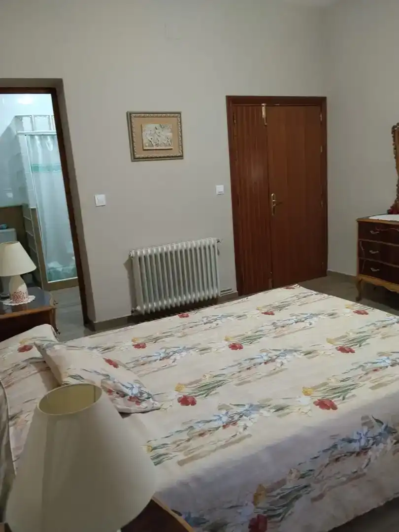 Dormitori de Casa o xalet en venda en Membrilla amb Aire condicionat, Jardí privat i Parquet
