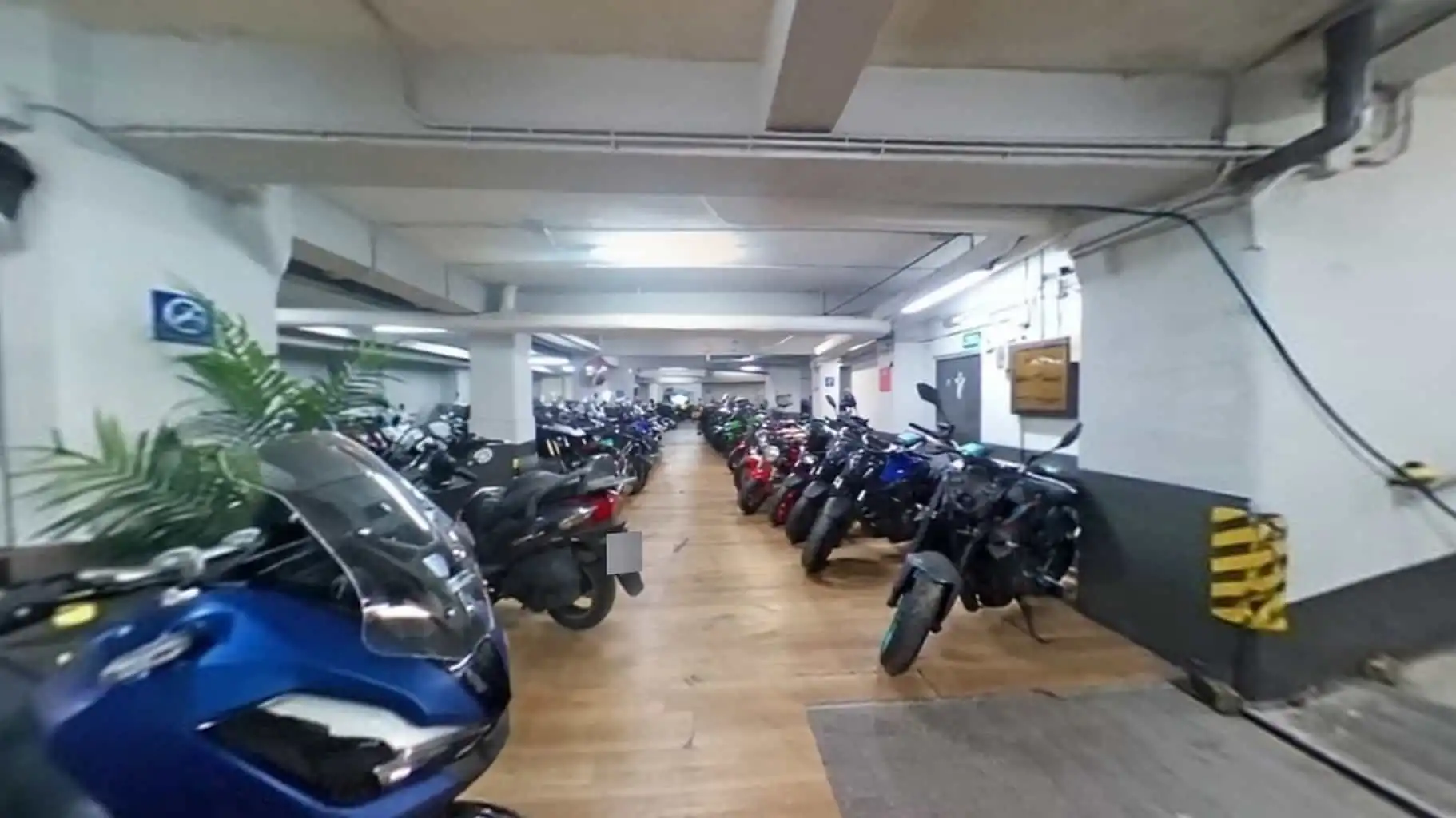 Business premises to rent in Avenida del General Perón 3, imagen 32