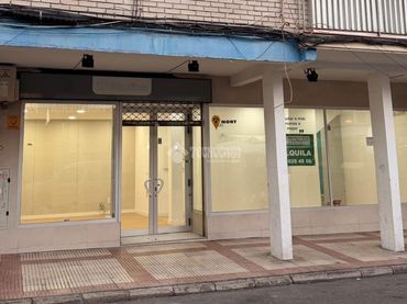 Local comercial de lloguer a C. de Miraflores