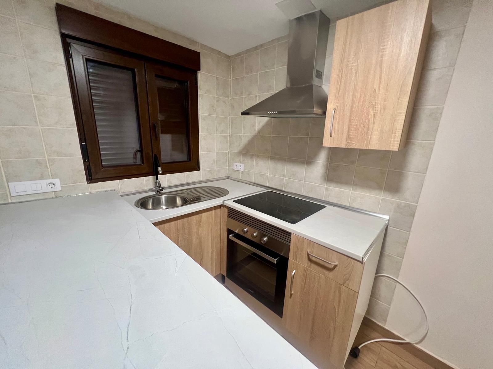 Cuina de Dúplex de lloguer en Talavera de la Reina amb Aire condicionat, Calefacció i Terrassa