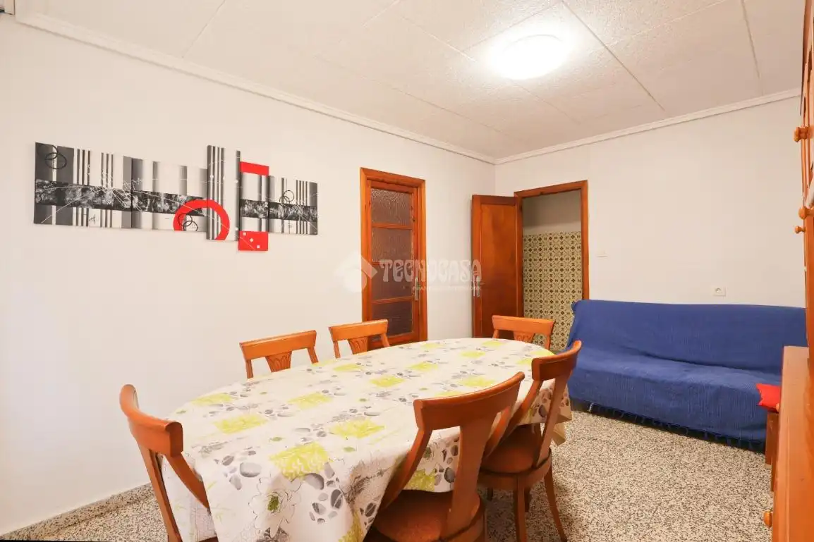 Piso en venta en Sagunto / Sagunt con Aire acondicionado y Amueblado