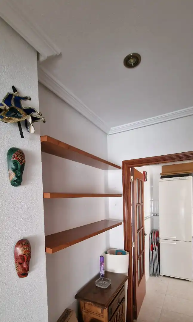 Study for rent in Ensanche - Parque del Oeste