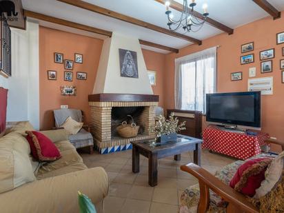 Living room of House or chalet for sale in Almonte  with Air Conditioner, Heating and Terrace