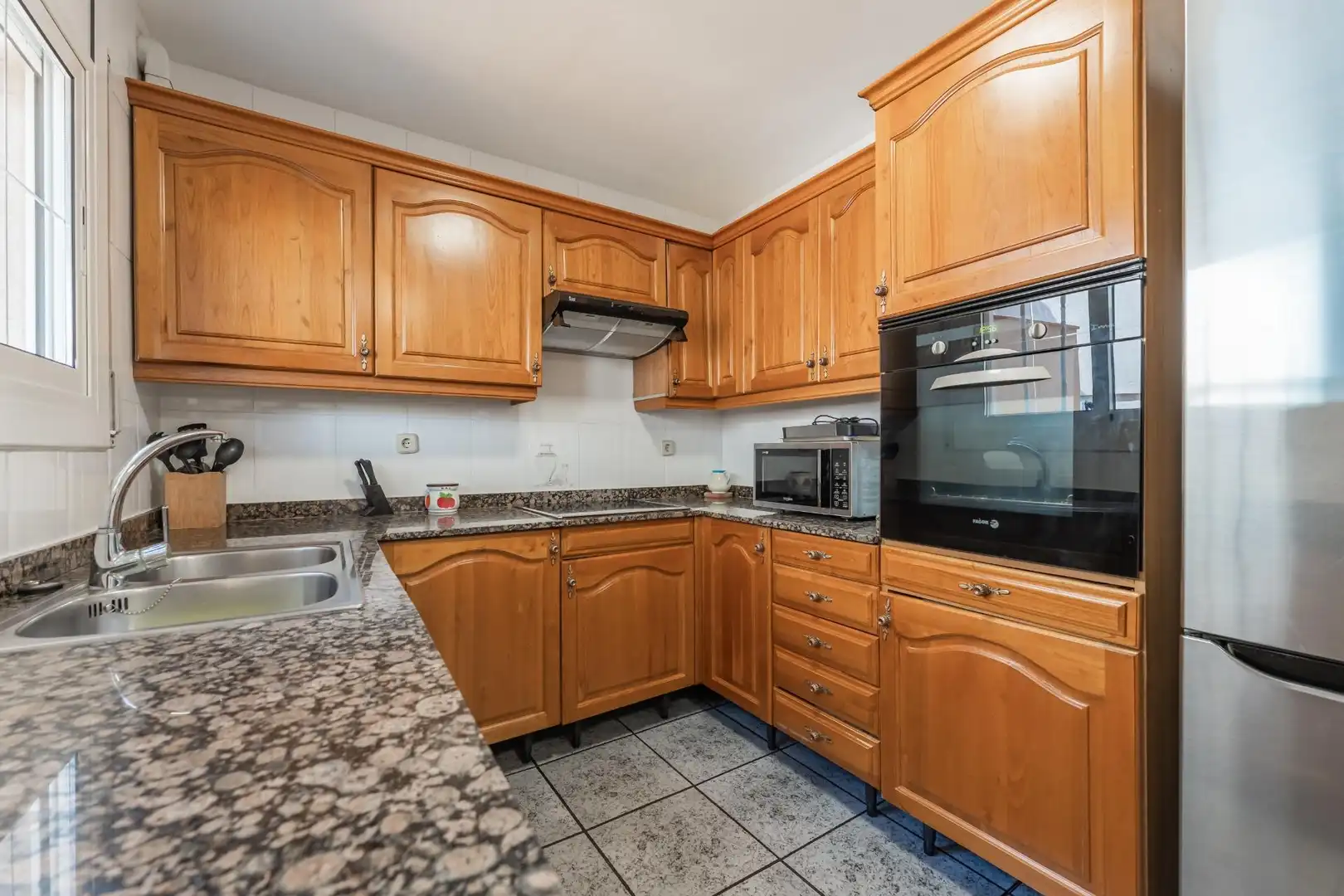 Cocina de Casa adosada en venta en Montmeló con Terraza