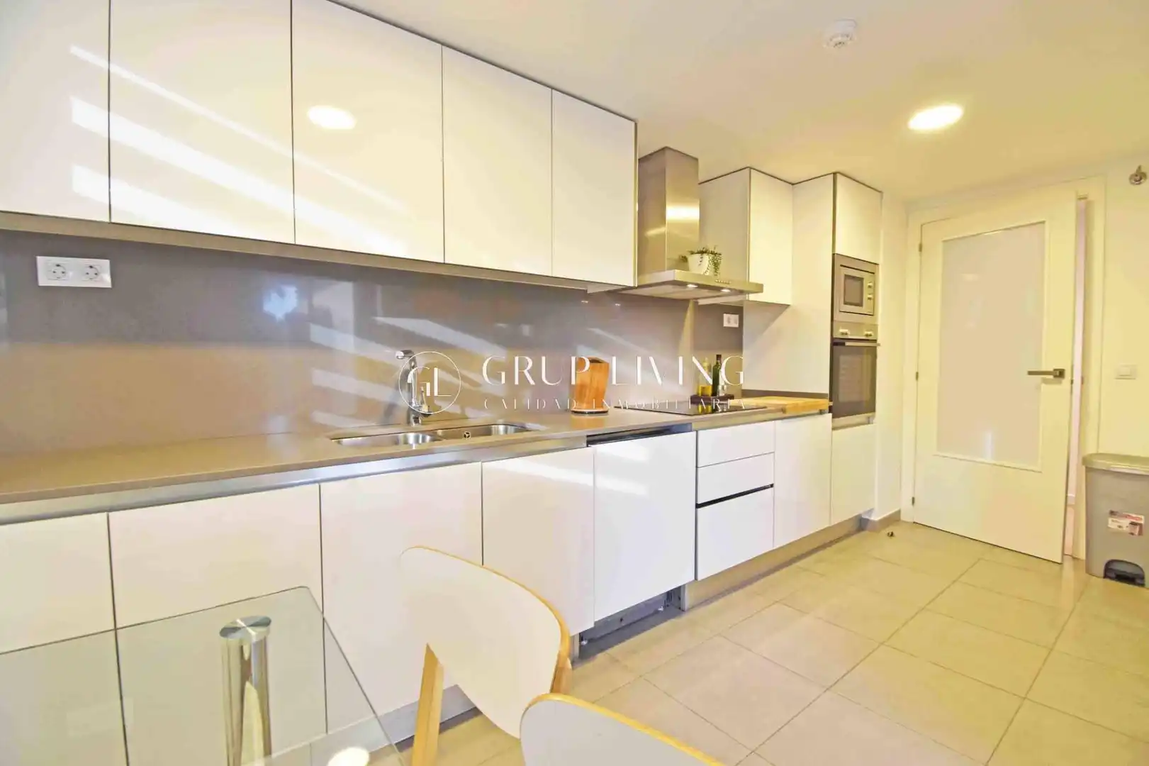 Cocina de Piso en venta en Sitges con Aire acondicionado, Calefacción y Jardín privado