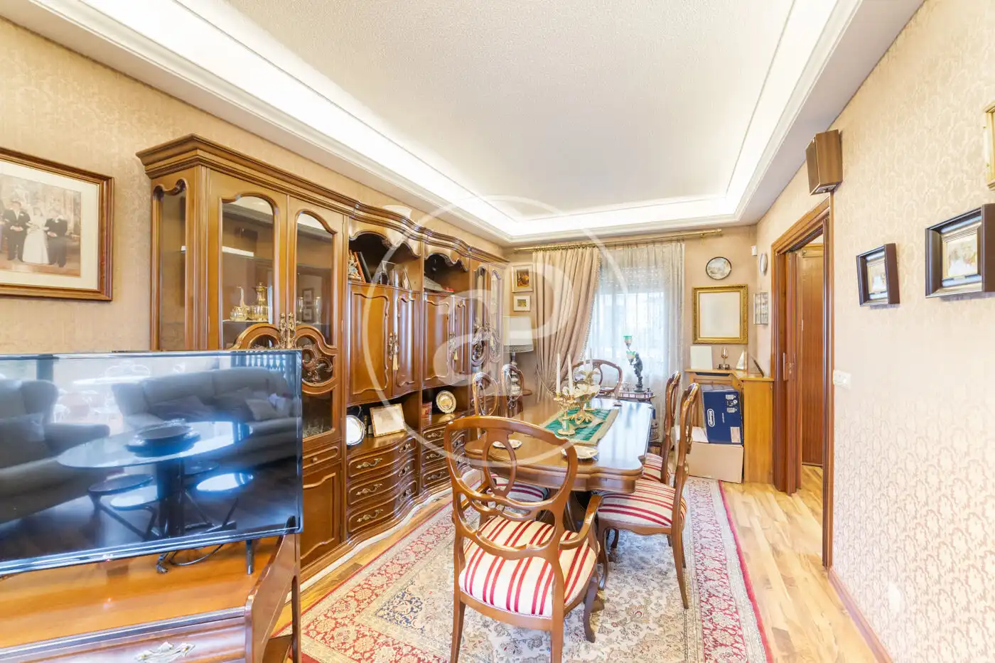 Sala d'estar de Casa adosada en venda en Madrid amb Aire condicionat, Calefacció i Jardí privat