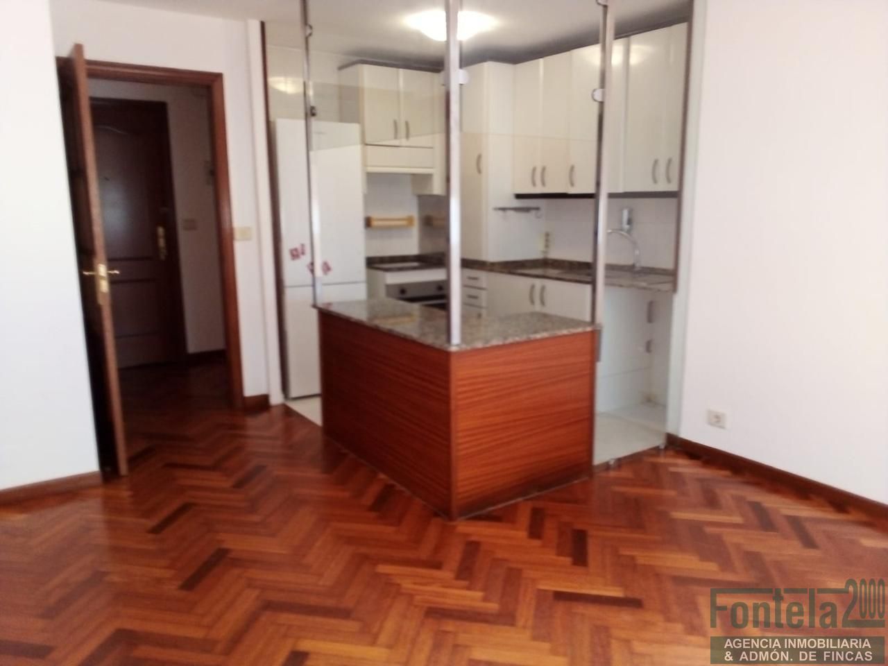 Cuina de Pis de lloguer en Culleredo amb Calefacció i Traster