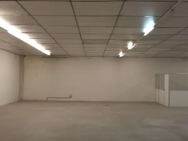 Nave industrial en alquiler en ramon Ciurans 44, imagen 7