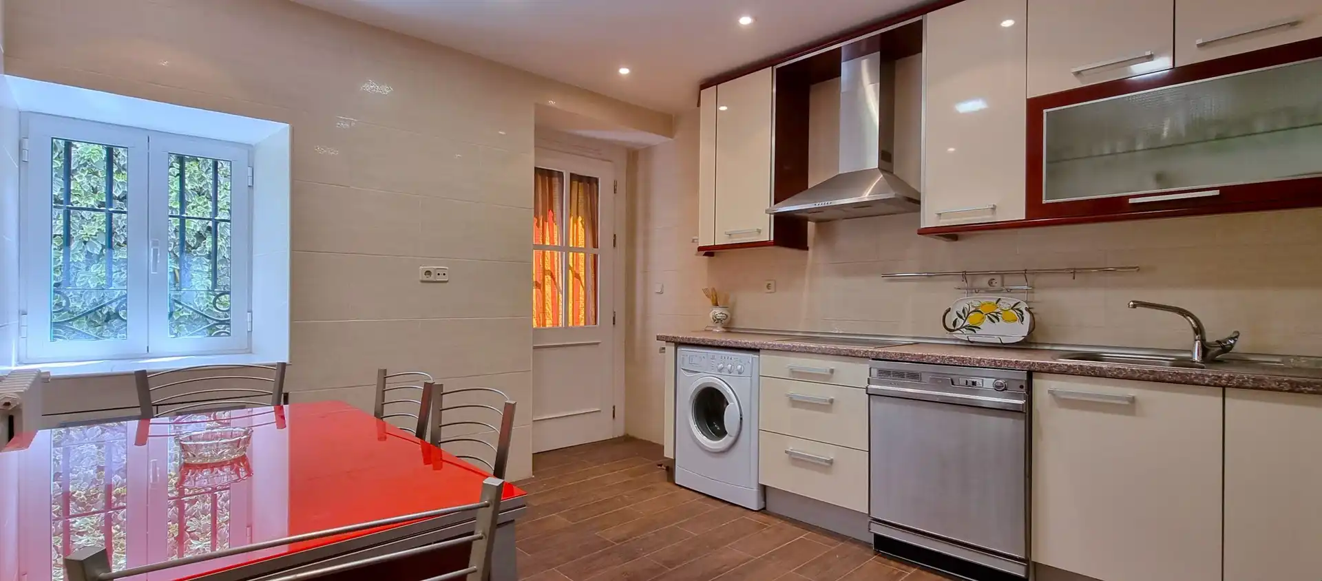Kitchen of Houses for sale in Guadalix de la Sierra  with Heating, Parquet flooring and Storage room
