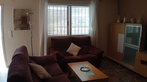 Foto 5 von Einfamilien-Reihenhaus zur Miete in Centro, Xirivella