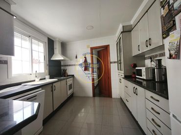 Wohnung mit Balkon zum Verkauf in L'Olleria