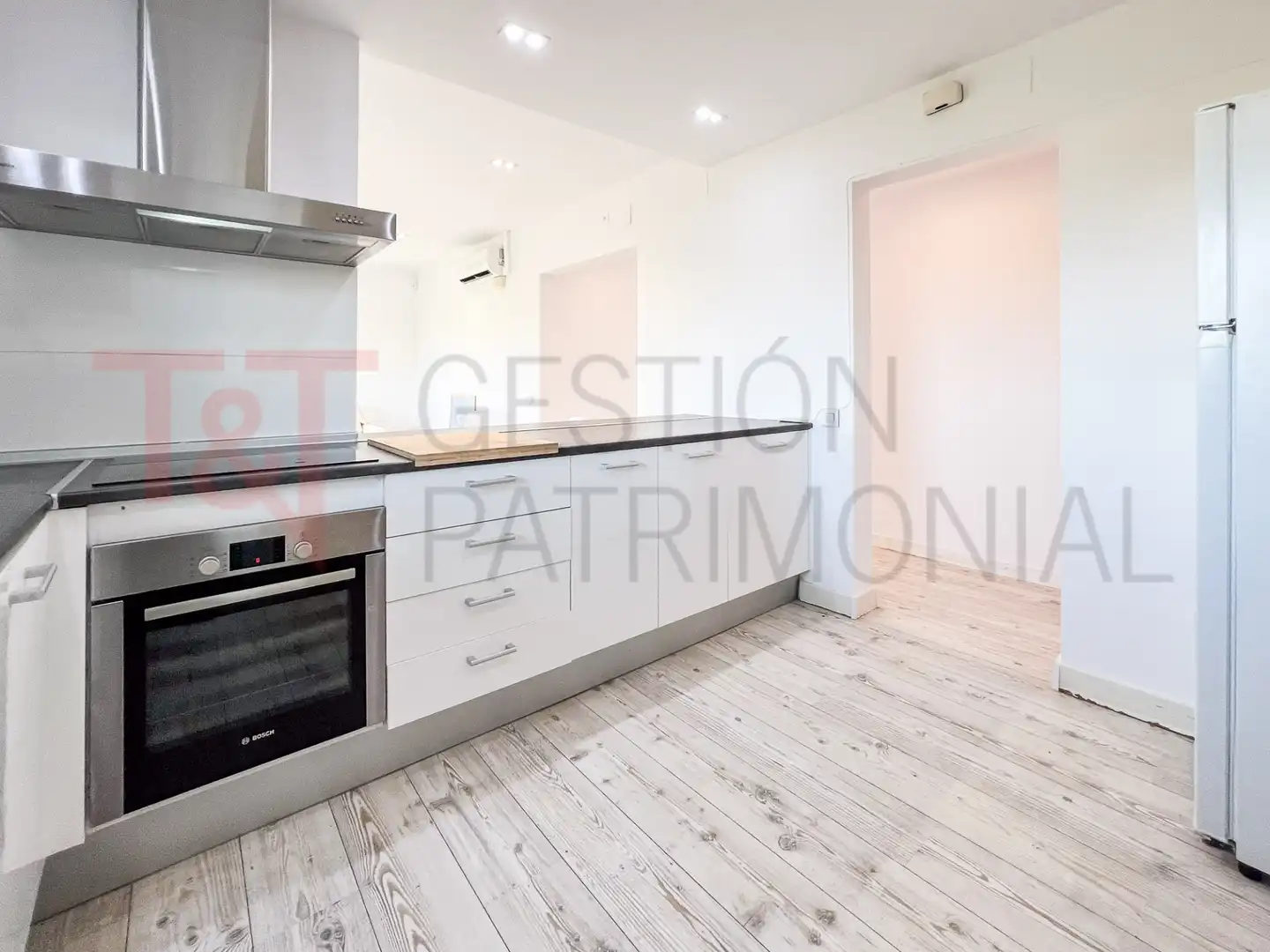 Kitchen of Flat for sale in Castell d'Aro, Platja d'Aro i s'Agaró  with Air Conditioner, Heating and Terrace