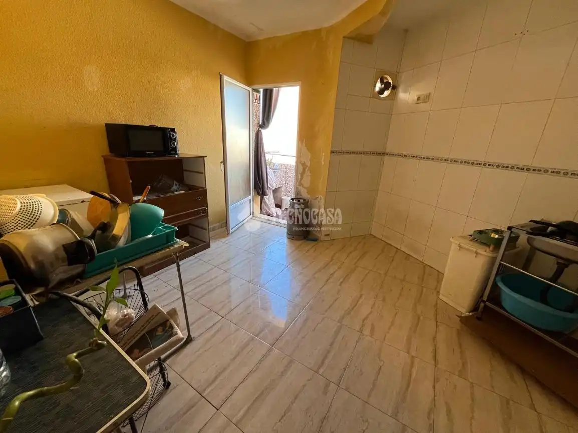 Piso con balcón en venta en Linarejos, imagen 9
