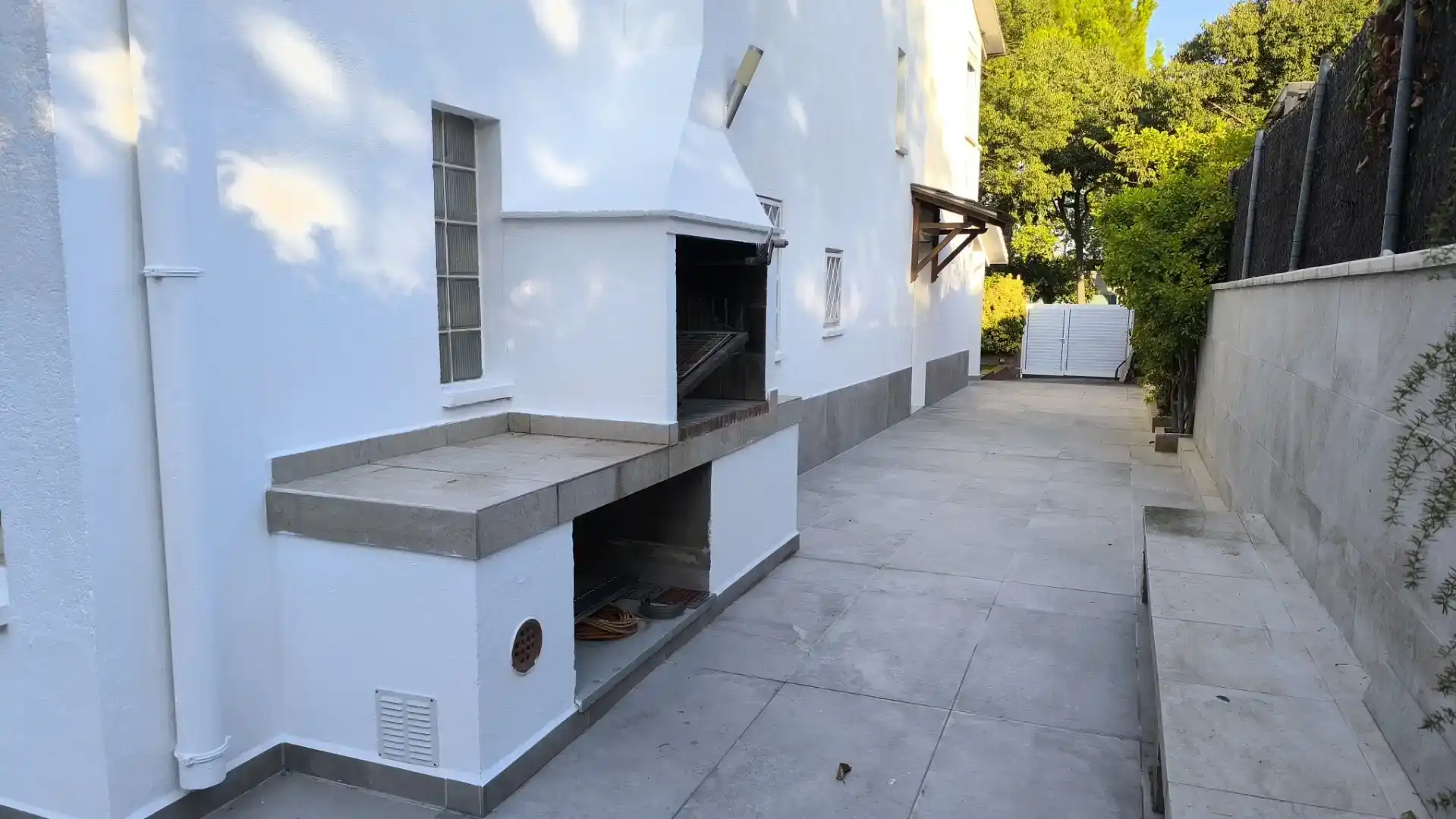Terrassa de Casa o xalet en venda en Sant Cugat del Vallès amb Aire condicionat i Piscina