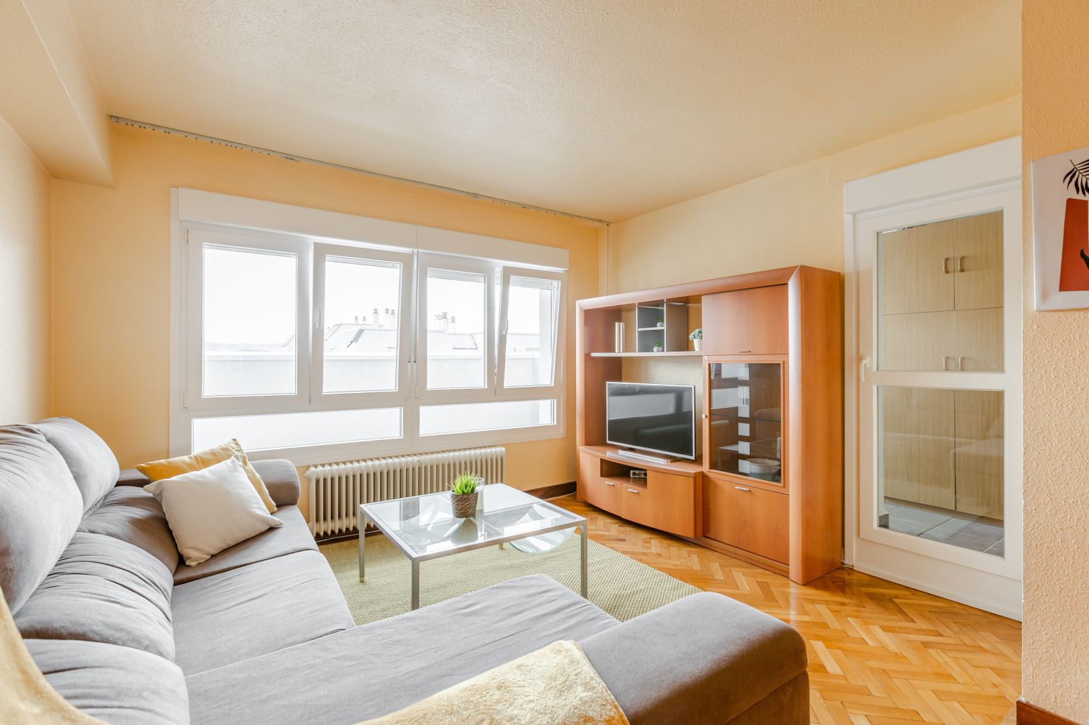 Sala d'estar de Pis en venda en Zizur Mayor / Zizur Nagusia amb Calefacció, Terrassa i Moblat