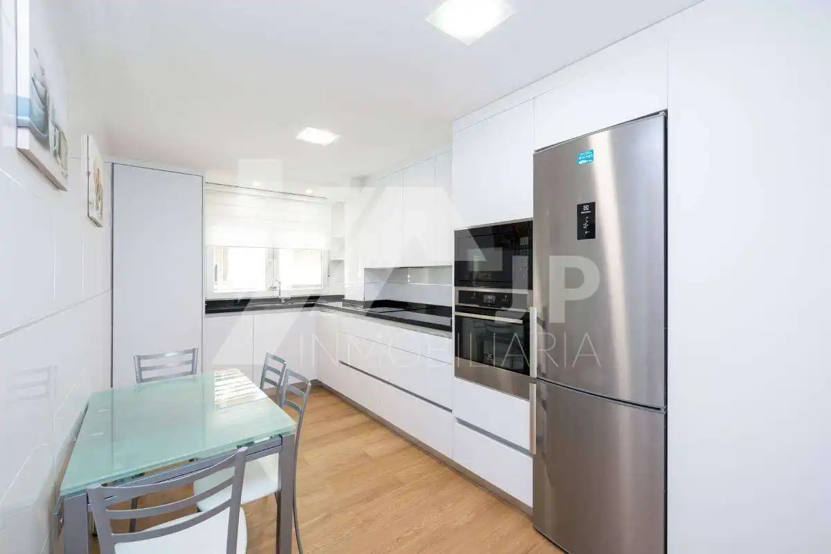 Wohnung zur Miete in Granada, Granada