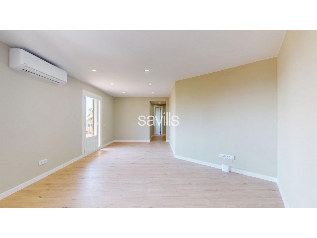 Living room of Apartment for sale in  Barcelona Capital  with Balcony